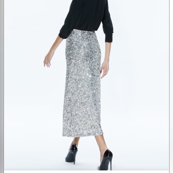 ALICE+OLIVIA SEQUINED SKIRT - Picture 4 of 15